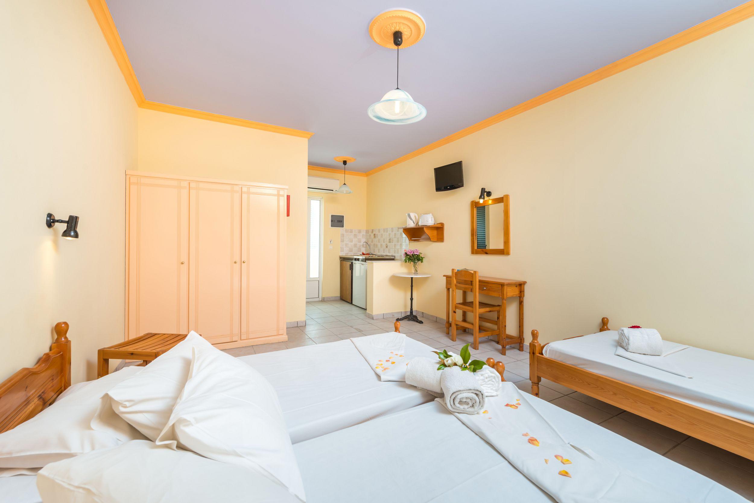 Athina Apartments Zakynthos Town Exterior foto