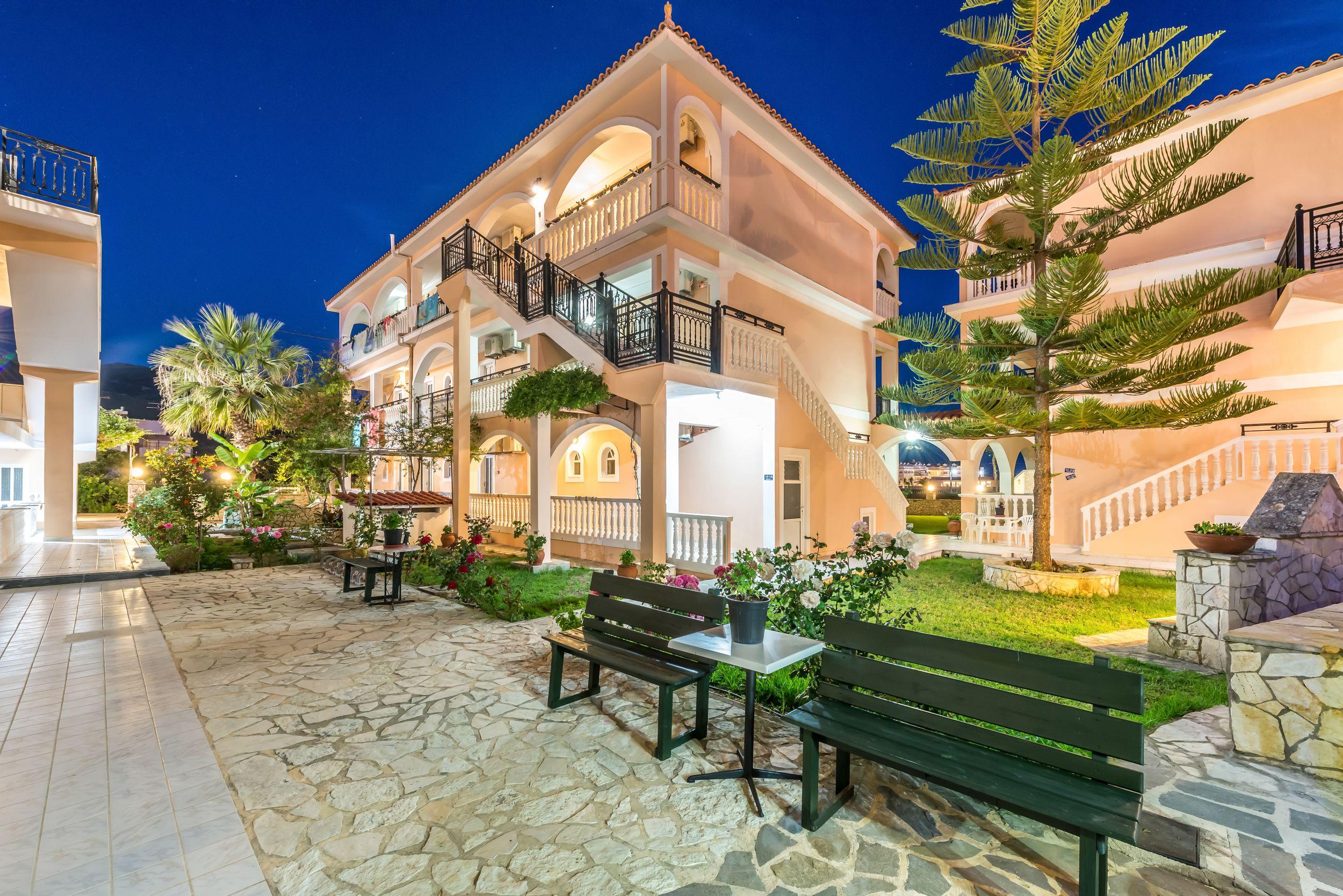 Athina Apartments Zakynthos Town Exterior foto