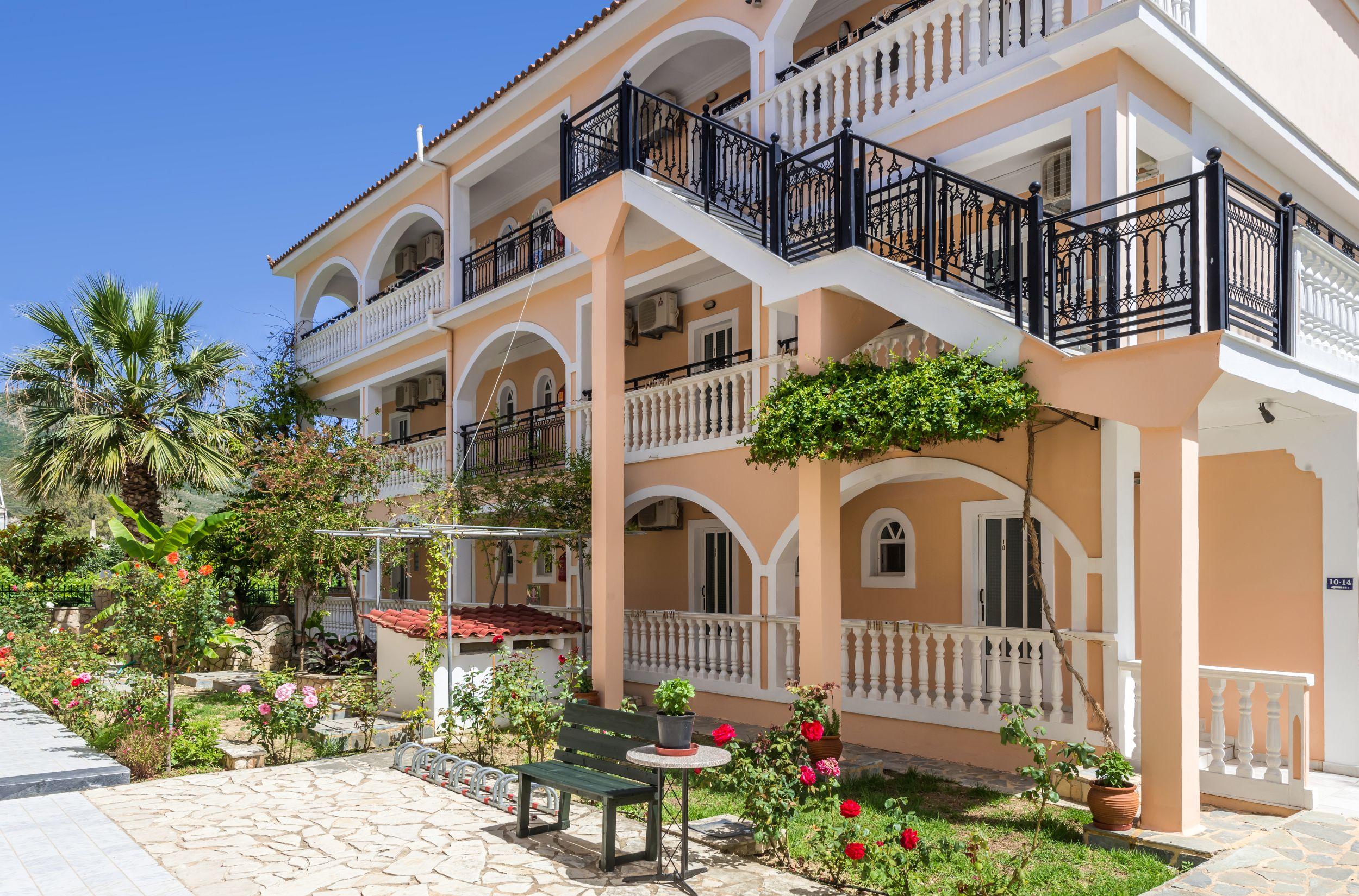 Athina Apartments Zakynthos Town Exterior foto
