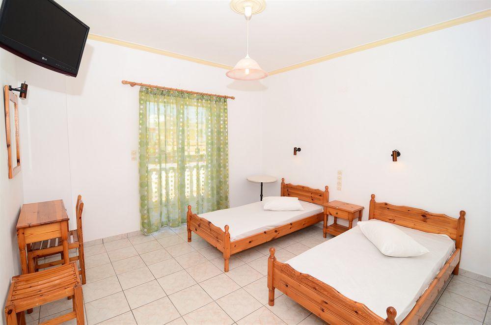 Athina Apartments Zakynthos Town Exterior foto